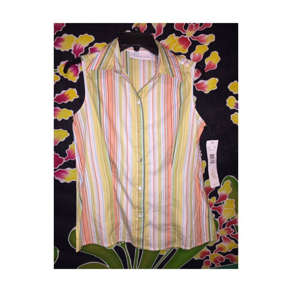 NWT Liz Claiborne Blouse